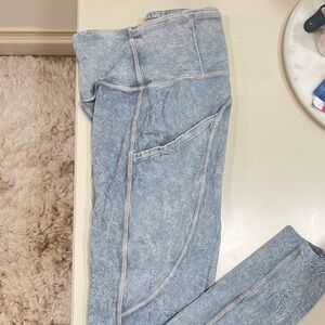 Lululemon acid wash leggings 25”